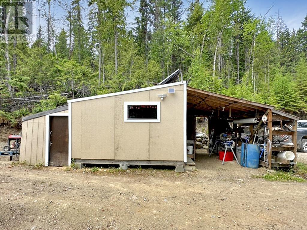 4960 Copperhead Road, Likely, British Columbia  V0L 1N0 - Photo 30 - R2878062