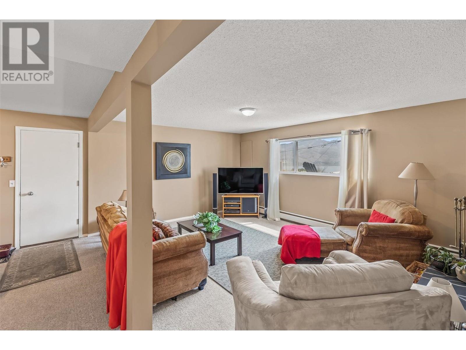 3707 Carrall Road West Kelowna