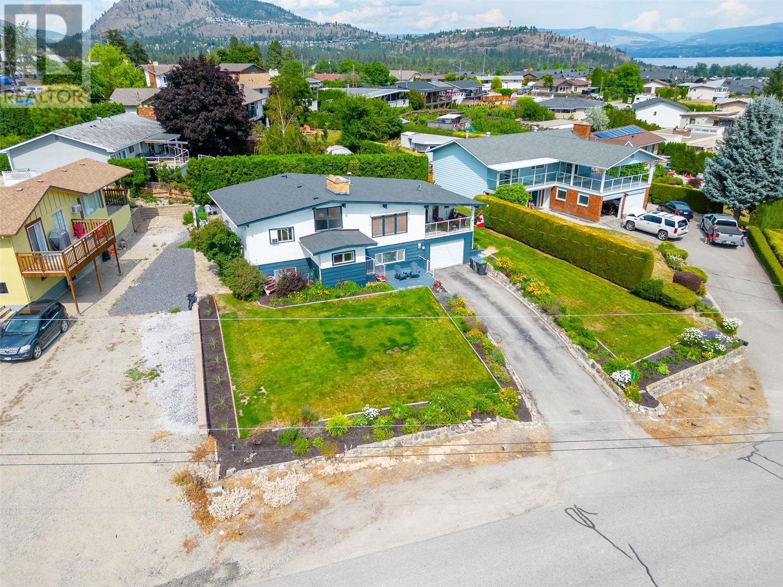 3707 Carrall Road West Kelowna