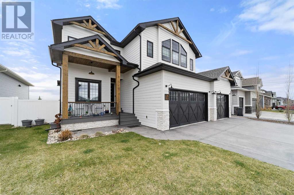 12 Coutts Close, Olds, Alberta  T4H 0G1 - Photo 3 - A2127432
