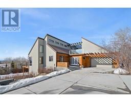 192 Slopeview Drive SW Springbank Hill