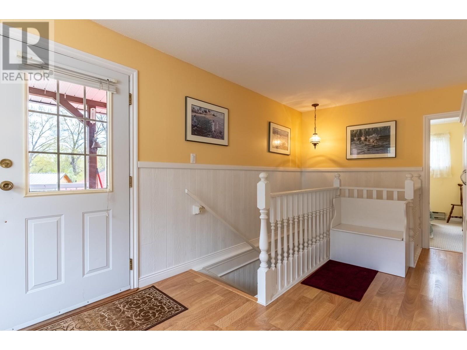 4145 Mickey Frontage Road, Cache Creek, British Columbia  V0K 1H1 - Photo 15 - 178238