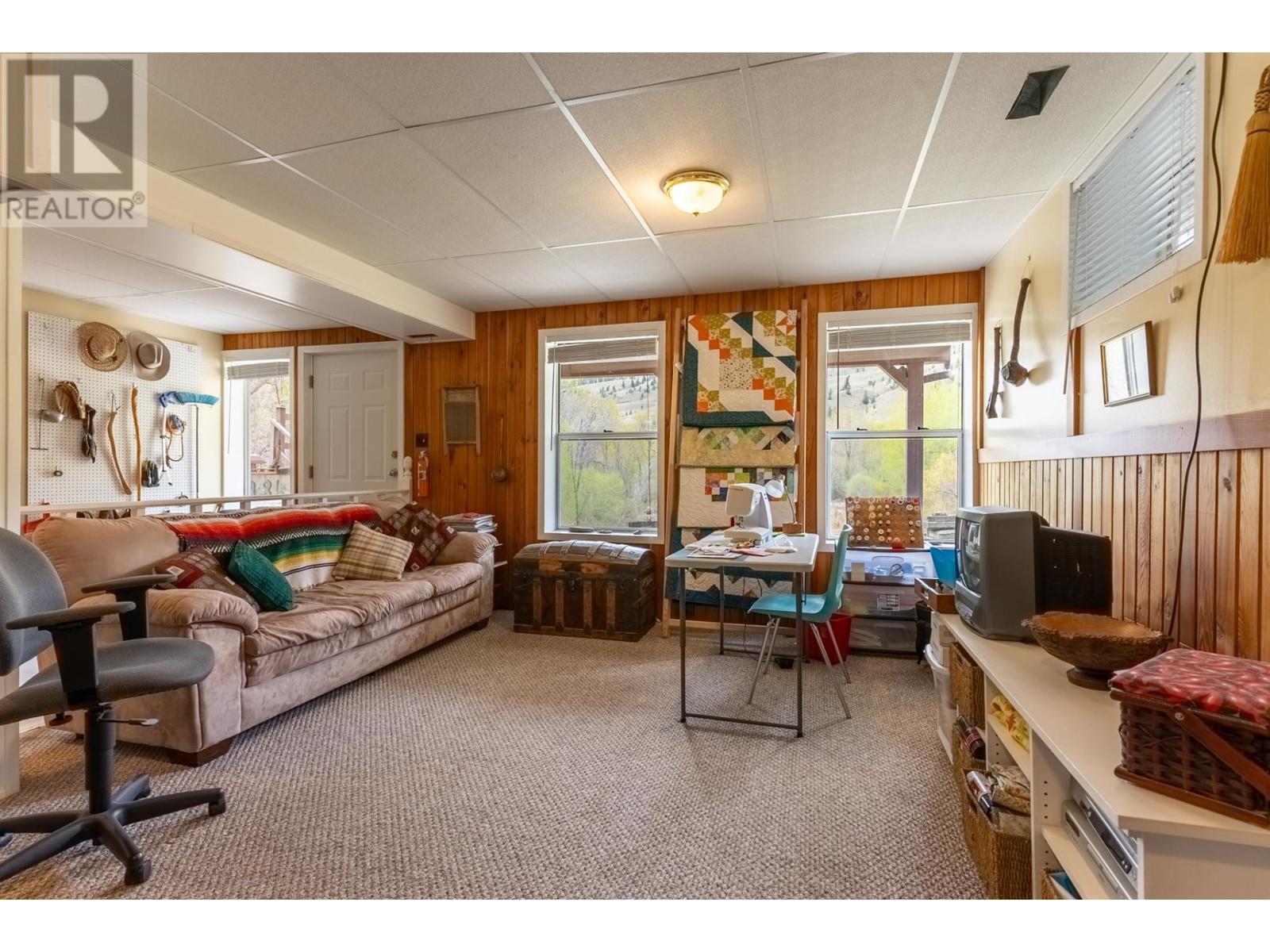 4145 Mickey Frontage Road, Cache Creek, British Columbia  V0K 1H1 - Photo 19 - 178238