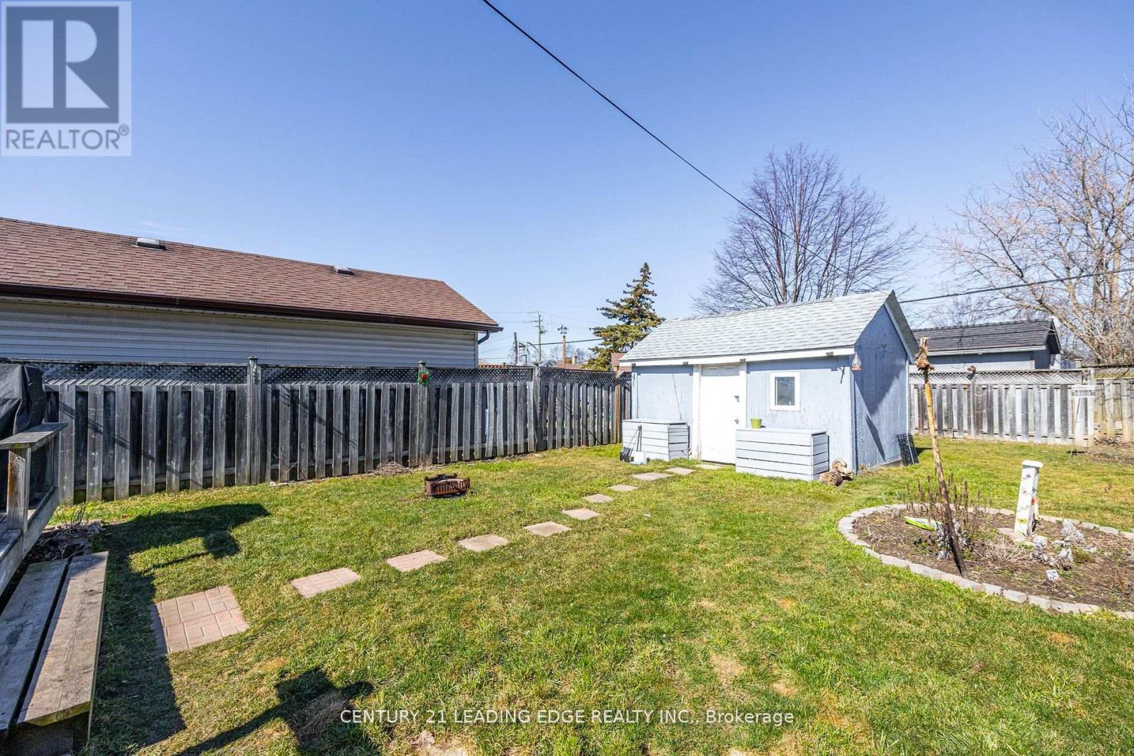 7 Bloomfield Avenue, St. Catharines, Ontario  L2P 1W8 - Photo 26 - X8304100