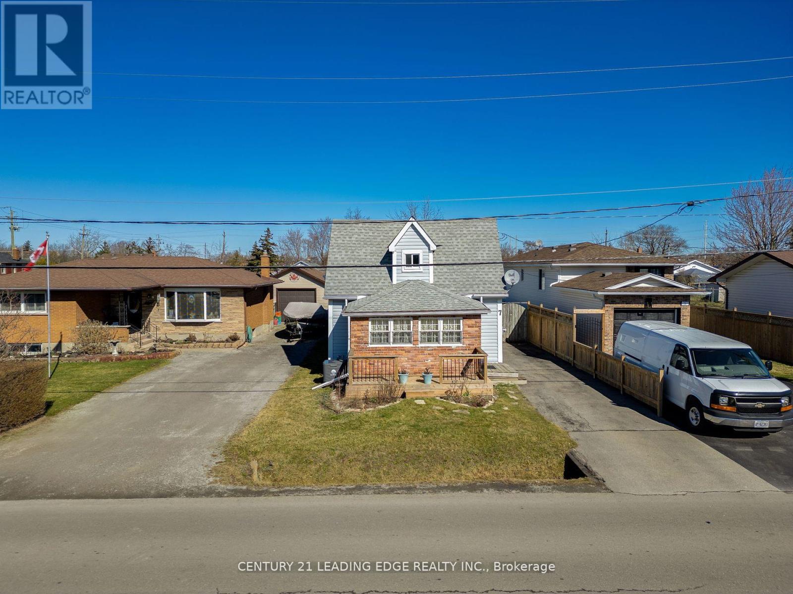7 Bloomfield Ave, St. Catharines, Ontario  L2P 1W8 - Photo 32 - X8304100