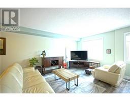 685 SUE HOLLOWAY DRIVE UNIT#C