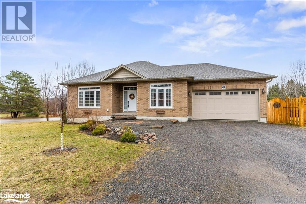 2 WINDOVER Drive, minden hills, Ontario
