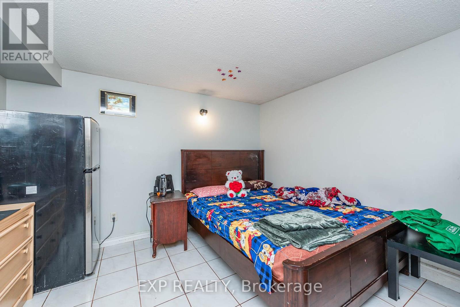 7208 Hermitage Rd, Mississauga, Ontario  L4T 2S4 - Photo 31 - W8300490