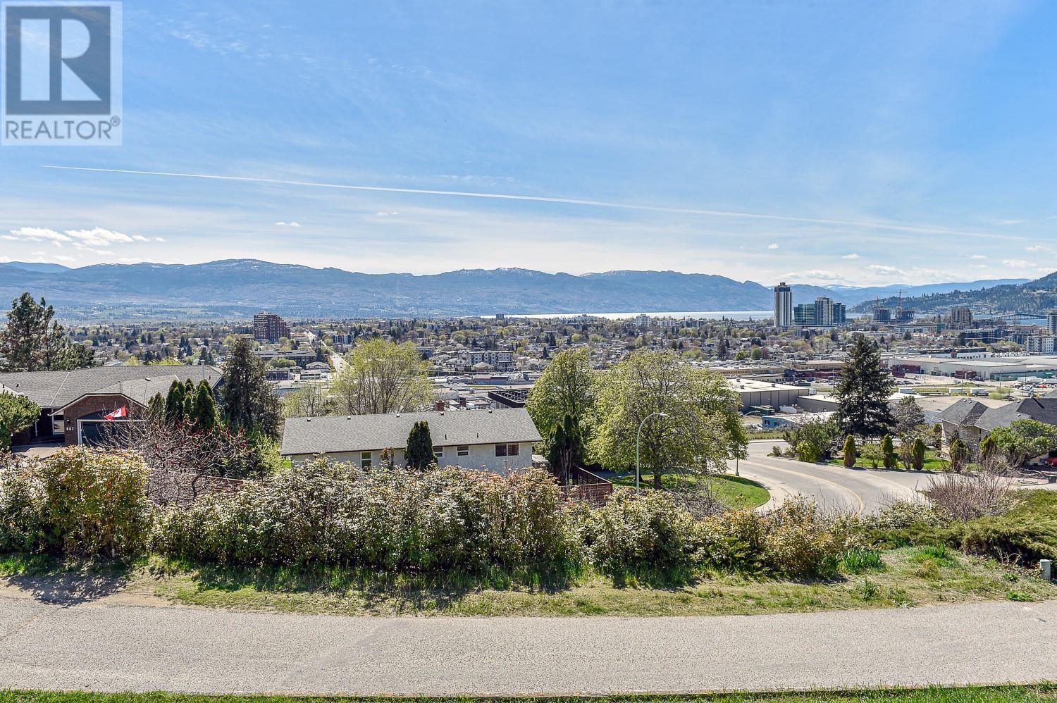892 Mount Royal Drive, Kelowna, British Columbia  V1Y 8G3 - Photo 41 - 10312978