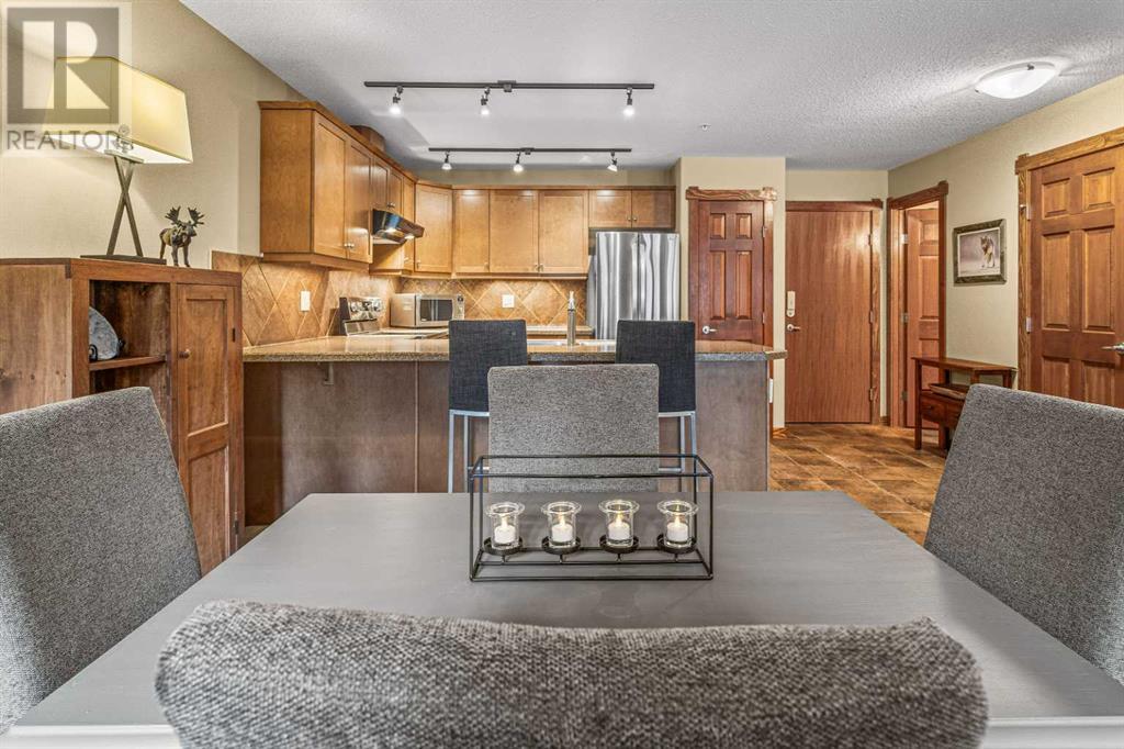 311, 150 Crossbow Place Canmore