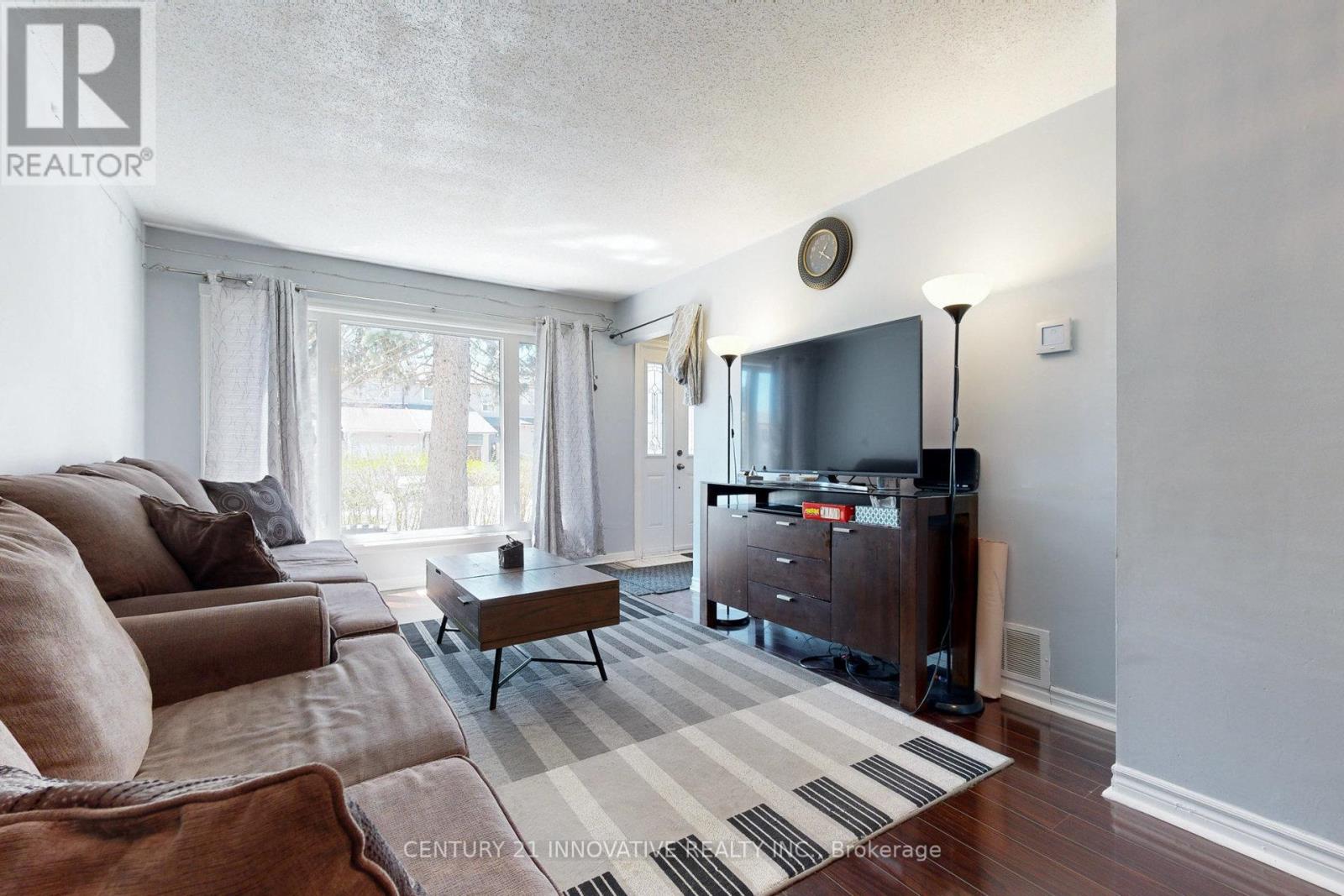 18 Lowry Sq, Toronto, Ontario  M1B 1N6 - Photo 7 - E8294680