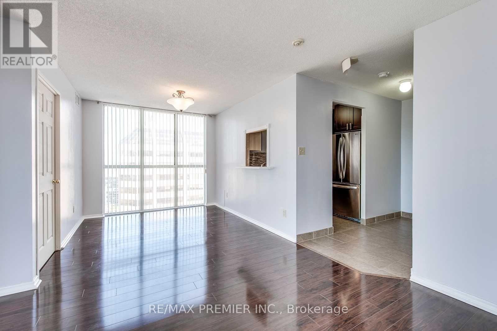 1809 - 285 Enfield Place, Mississauga, Ontario  L5B 3Y6 - Photo 11 - W8307040