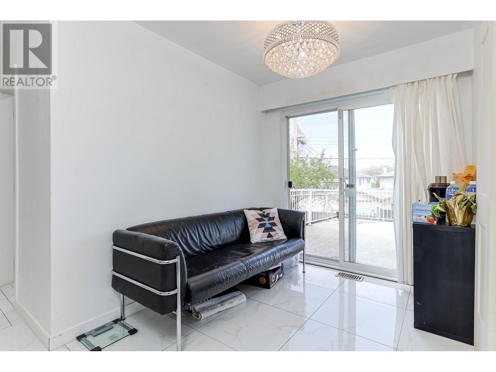 2611 E 48th Avenue, Vancouver, British Columbia  V5S 1G6 - Photo 14 - R2871868