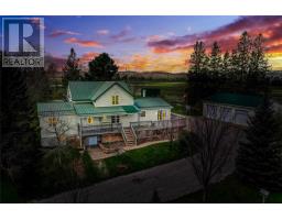 63 Country Lane, Chelmsford, Ca