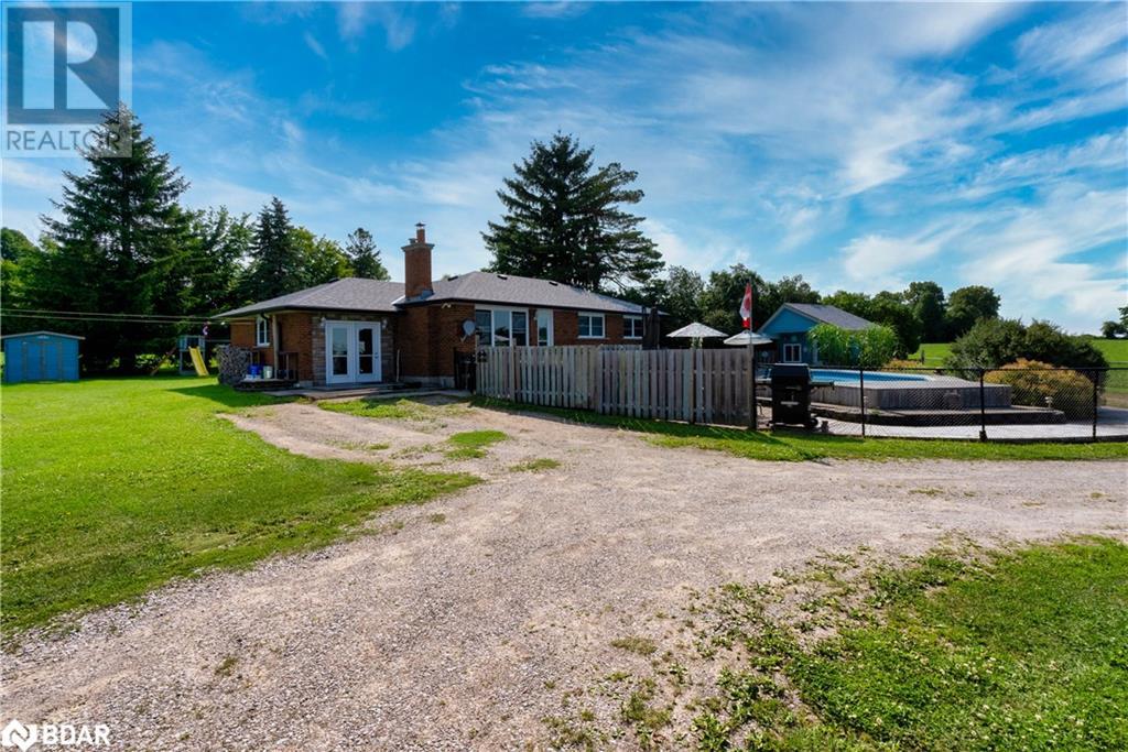 1370 1 Line N, Oro-Medonte, Ontario  L0L 2L0 - Photo 2 - 40582309