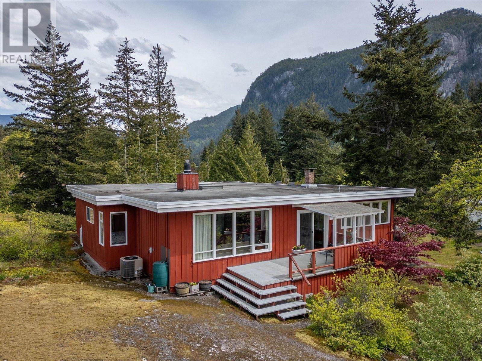 38255 Vista Crescent, Squamish, British Columbia  V8B 0A9 - Photo 34 - R2863754