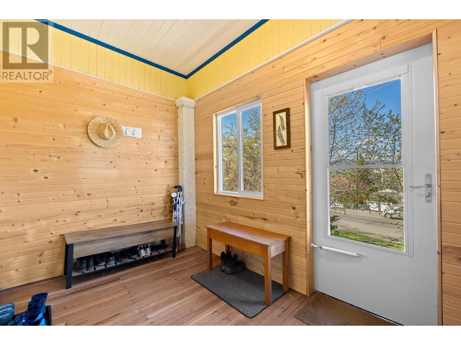 135 Battle Street, Kamloops BC For Sale HonestDoor