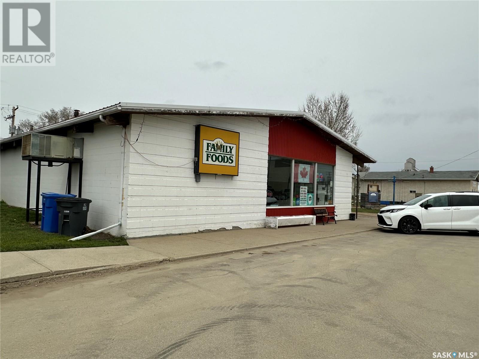 42 Main Street, Fillmore, Saskatchewan  S0G 1N0 - Photo 3 - SK968151