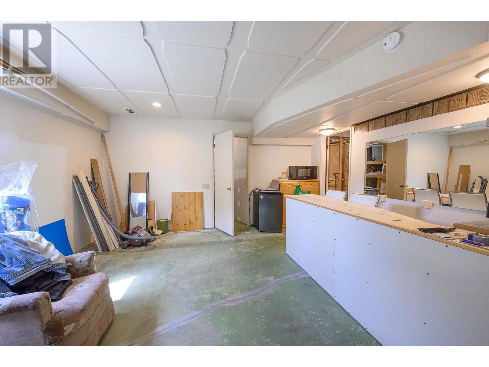 2346 Westsyde Road, Kamloops, British Columbia  V2B 7C4 - Photo 37 - 178273