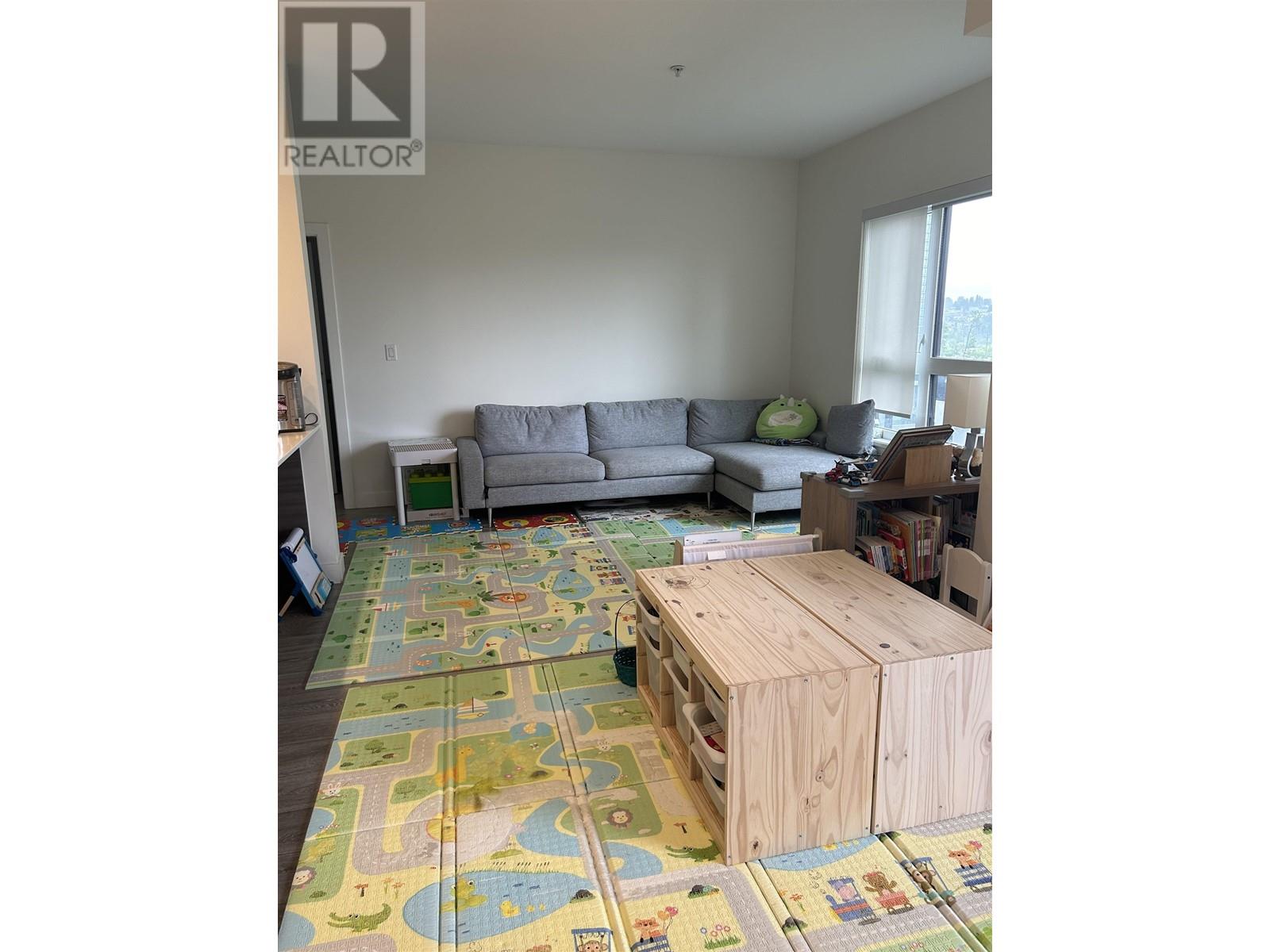 315 4468 Dawson Street, Burnaby, British Columbia  V5C 0J9 - Photo 2 - R2879089