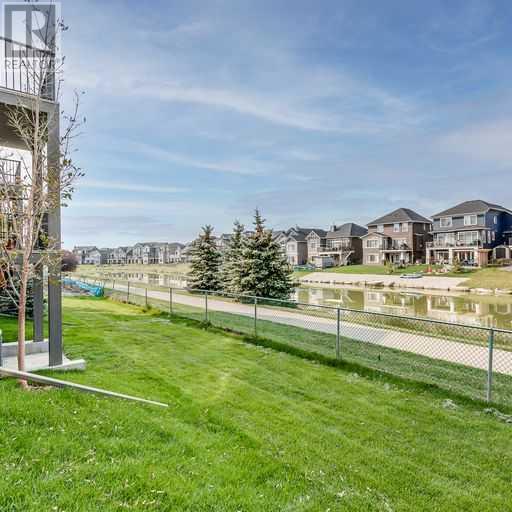 398 Canals Crossing Sw, Airdrie, Alberta  T4B 4L3 - Photo 19 - A2108652