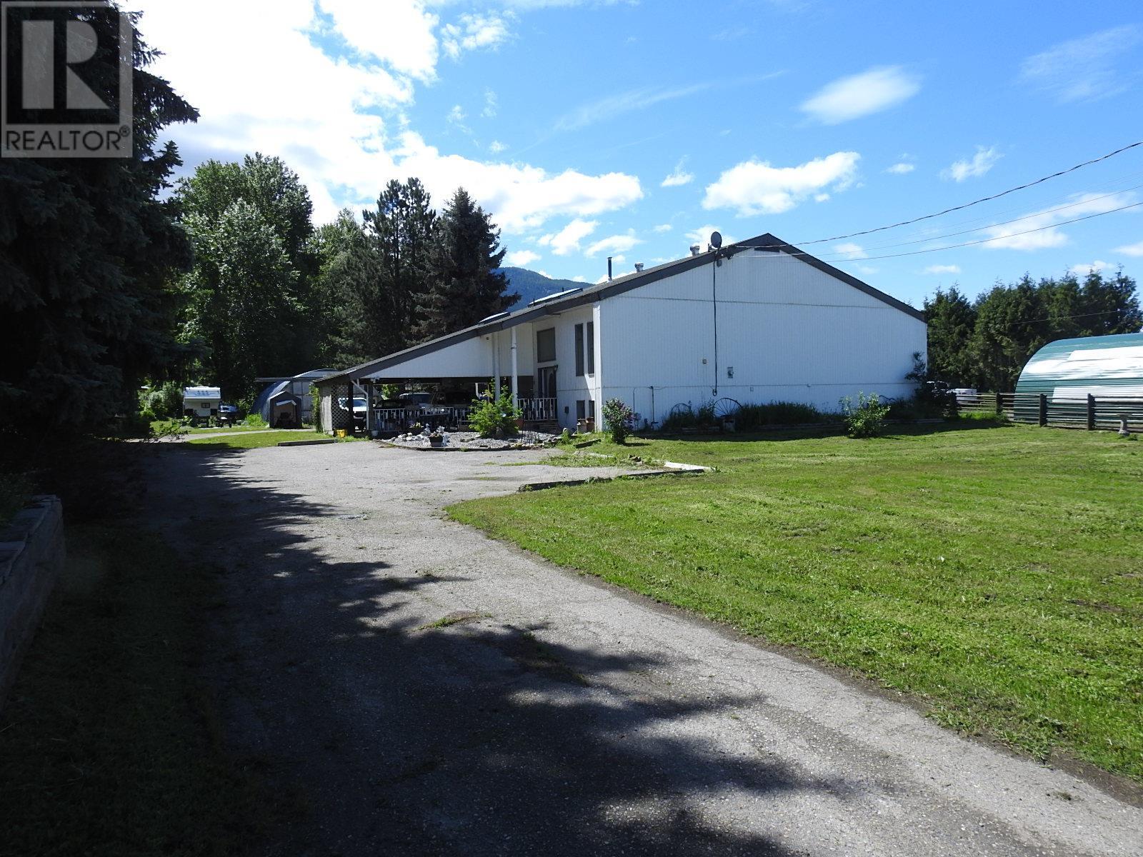 3745 Highway 97A Armstrong, BC V0E1B8_2