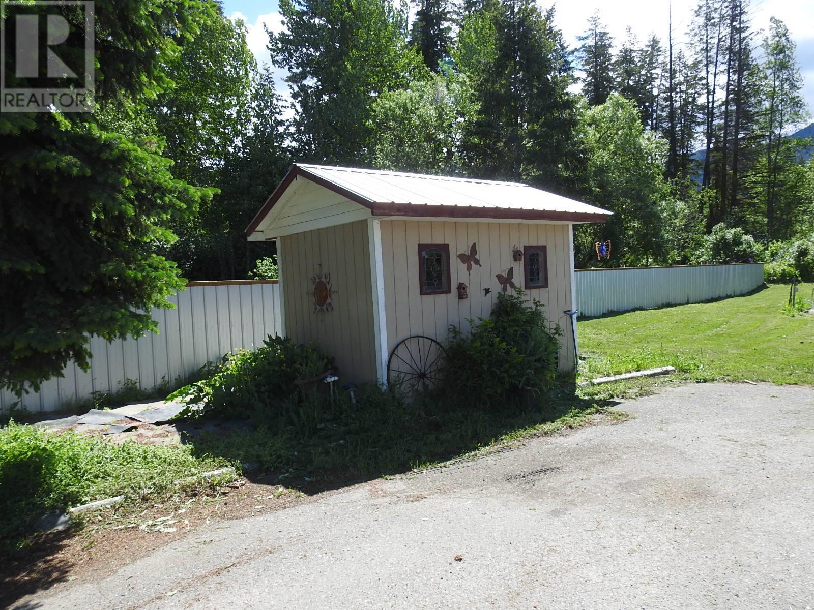 3745 Highway 97A Armstrong, BC V0E1B8_8