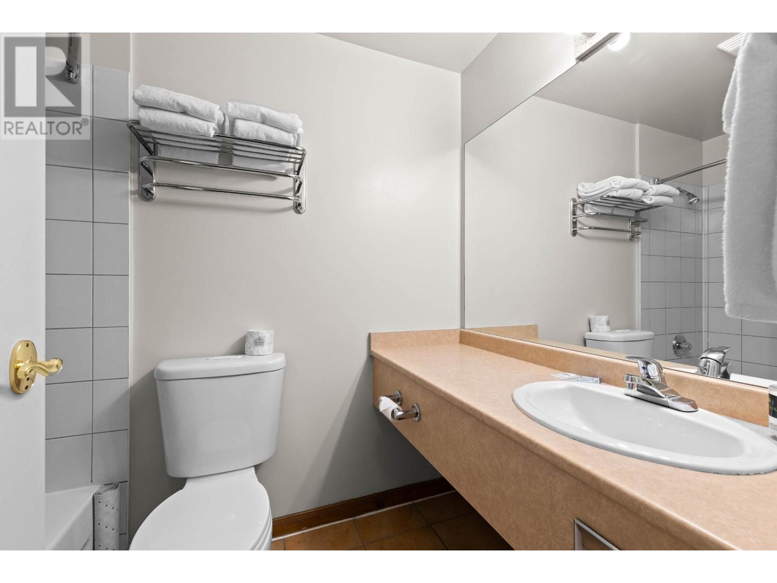 423-3160 Creekside Way, Sun Peaks, British Columbia  V0E 5N0 - Photo 5 - 178276