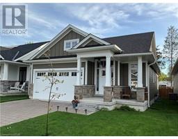 21 CREEK SIDE Place Grand Bend