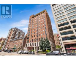 #905 -48 ST CLAIR AVE W