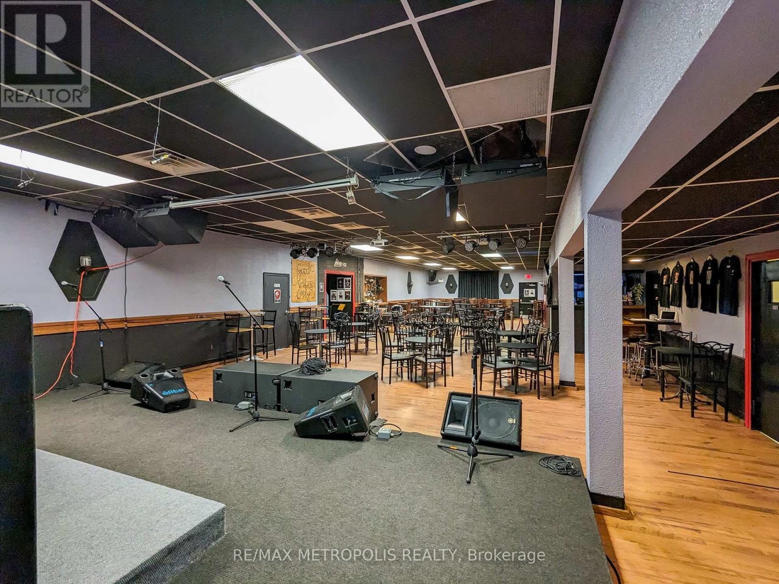 2505 London Line, Sarnia, Ontario  N7T 7H2 - Photo 14 - X8309610