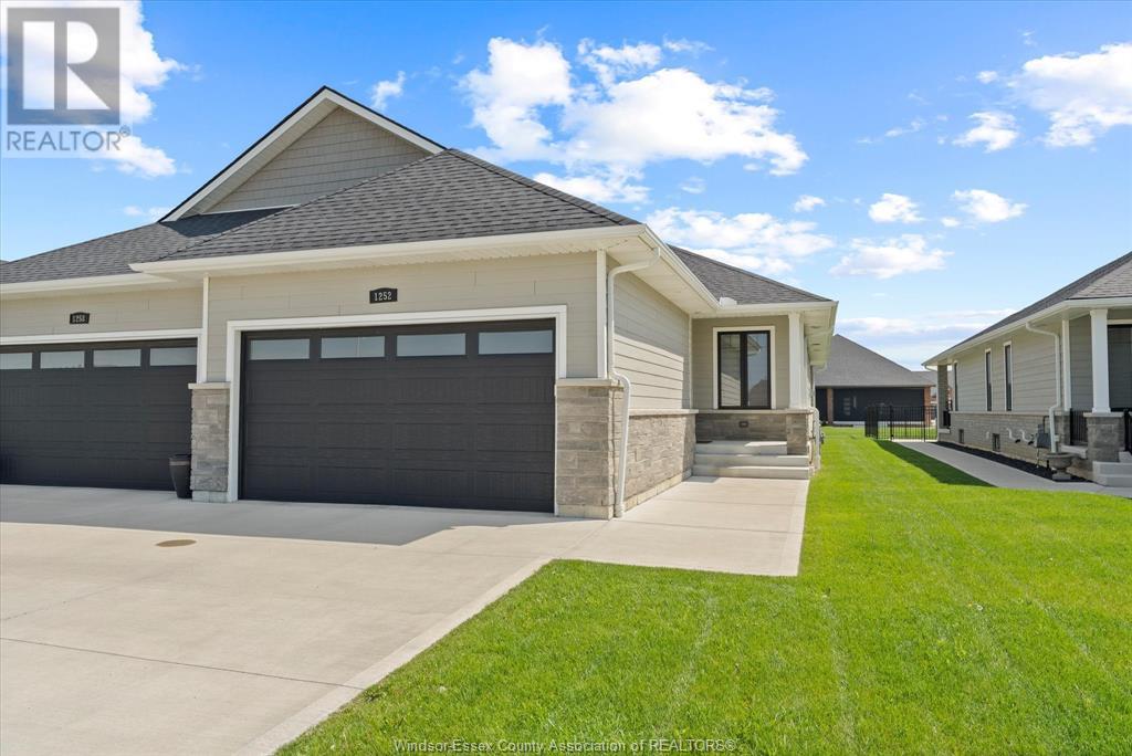 MLS# 24010509: 1252 D'AMORE DRIVE, LaSalle, Canada