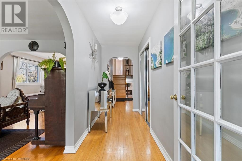 2254 Yates Court, Oakville, Ontario  L6L 5K6 - Photo 5 - 40554710