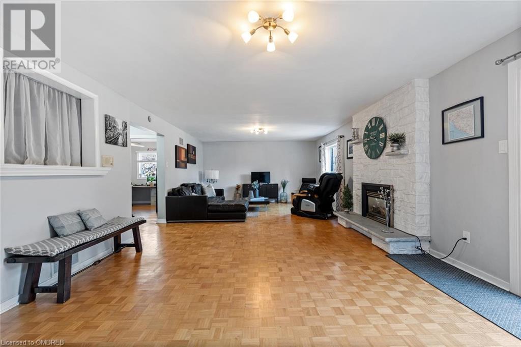 2254 Yates Court, Oakville, Ontario  L6L 5K6 - Photo 18 - 40554710