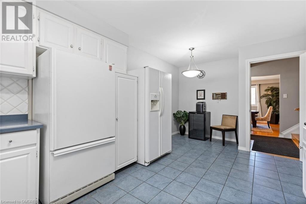 2254 Yates Court, Oakville, Ontario  L6L 5K6 - Photo 15 - 40554710