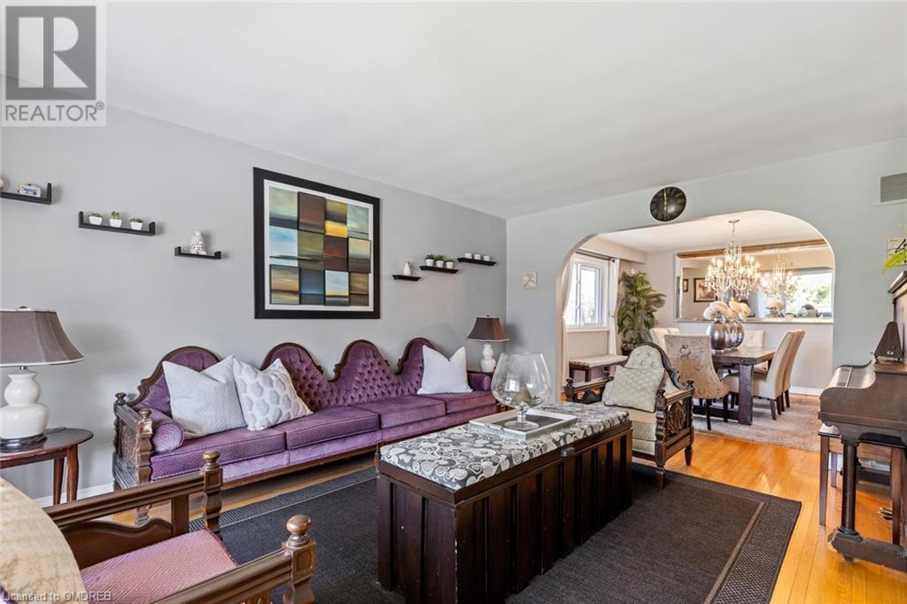 2254 Yates Court, Oakville, Ontario  L6L 5K6 - Photo 7 - 40554710