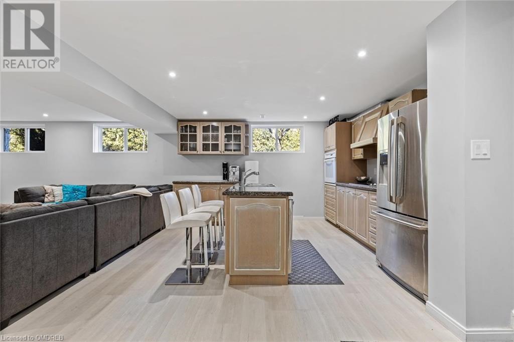 2254 Yates Court, Oakville, Ontario  L6L 5K6 - Photo 31 - 40554710