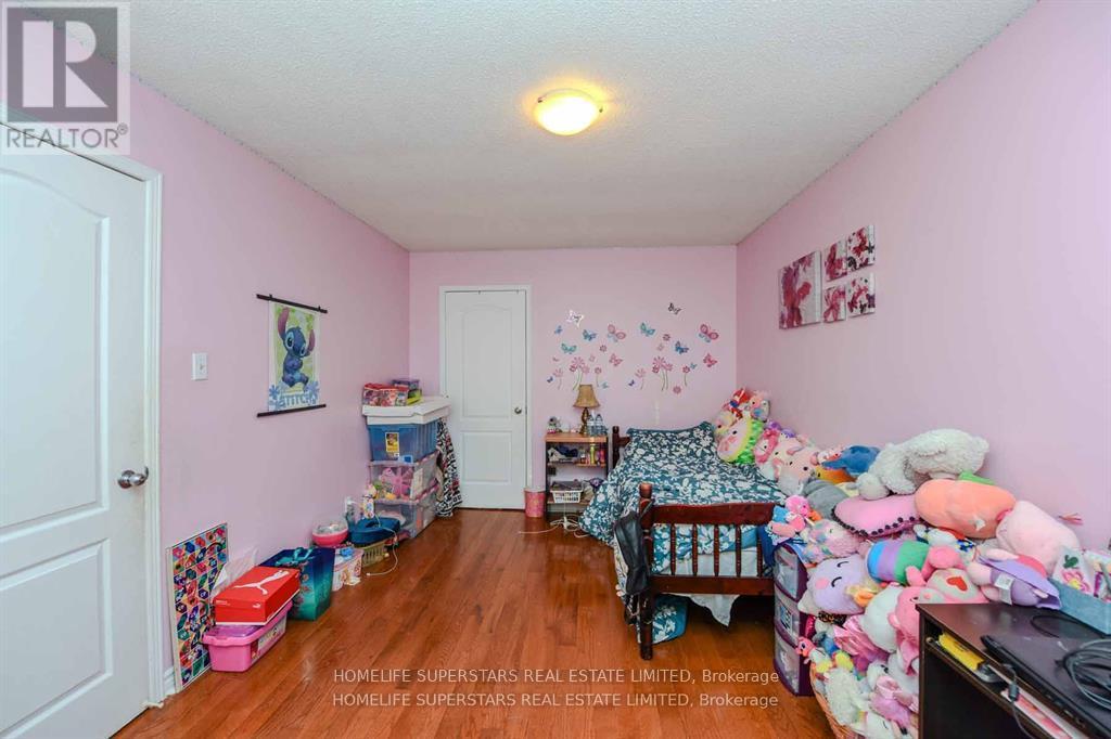 416 Winfield Terrace, Mississauga, Ontario  L5R 1P2 - Photo 24 - W8311126