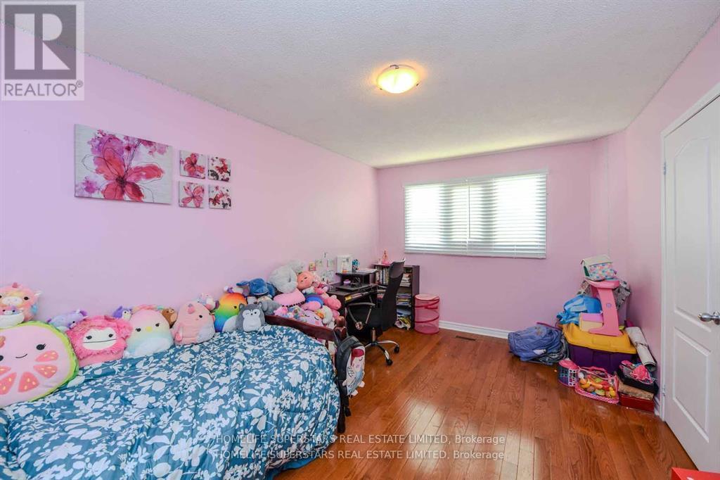 416 Winfield Terrace, Mississauga, Ontario  L5R 1P2 - Photo 25 - W8311126