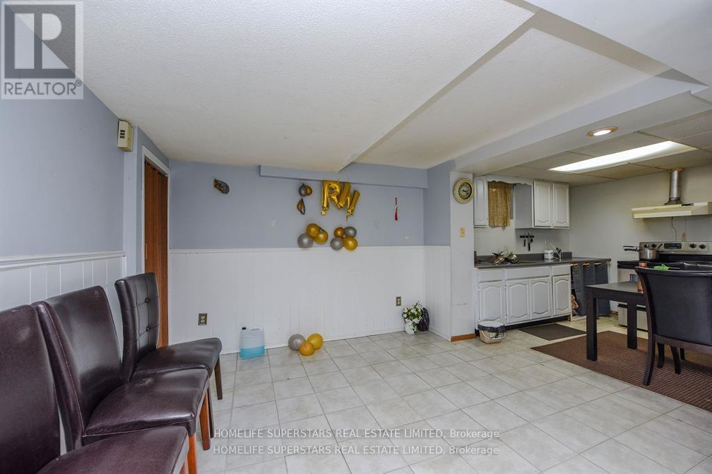 416 Winfield Terrace, Mississauga, Ontario  L5R 1P2 - Photo 29 - W8311126