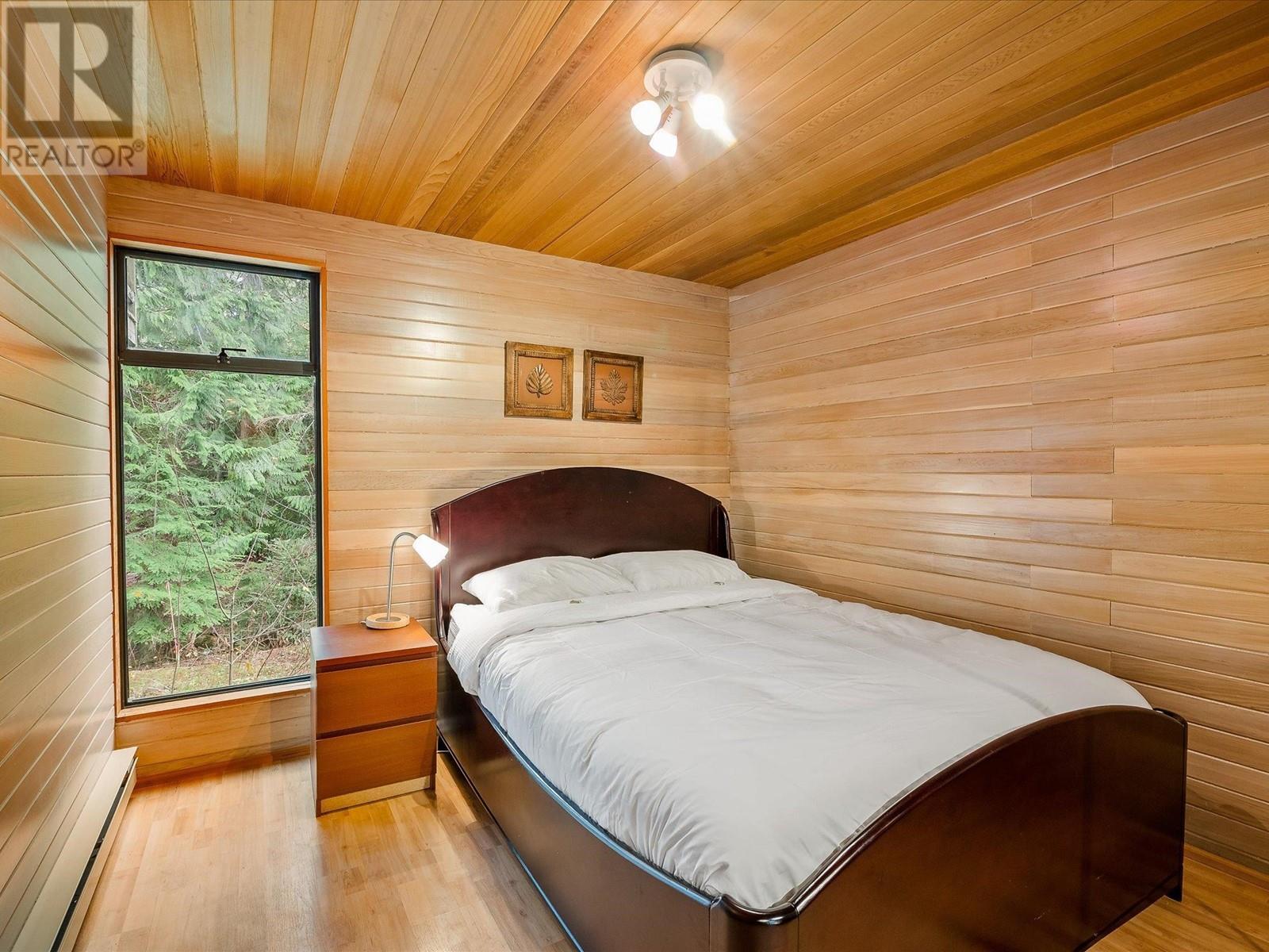 9440 Deerhorn Place, Whistler, British Columbia  V8E 0G5 - Photo 16 - R2879630