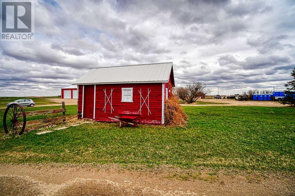 272011 Range Road 275, Rural Rocky View County, Alberta  T4A 0H4 - Photo 43 - A2129367