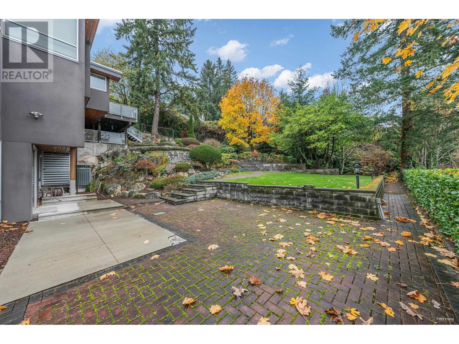 420 N Oxley Street, West Vancouver, British Columbia  V7V 2L6 - Photo 35 - R2879667