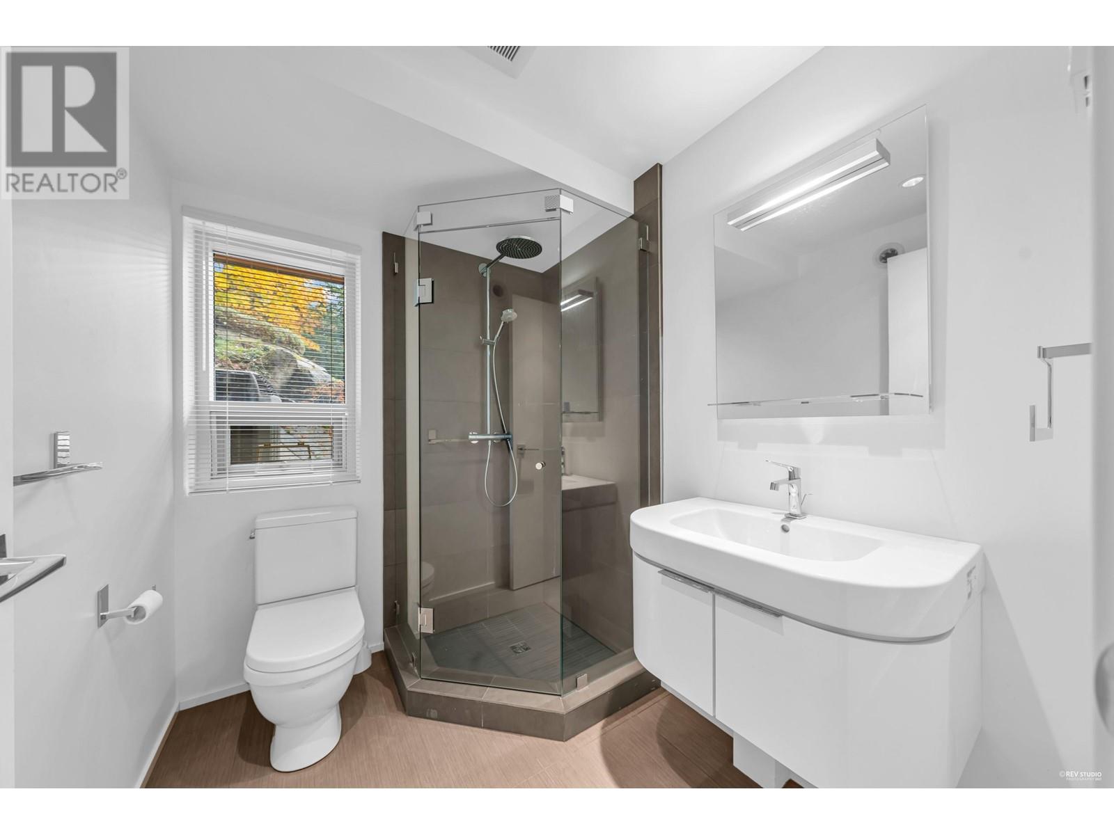 420 N Oxley Street, West Vancouver, British Columbia  V7V 2L6 - Photo 32 - R2879667