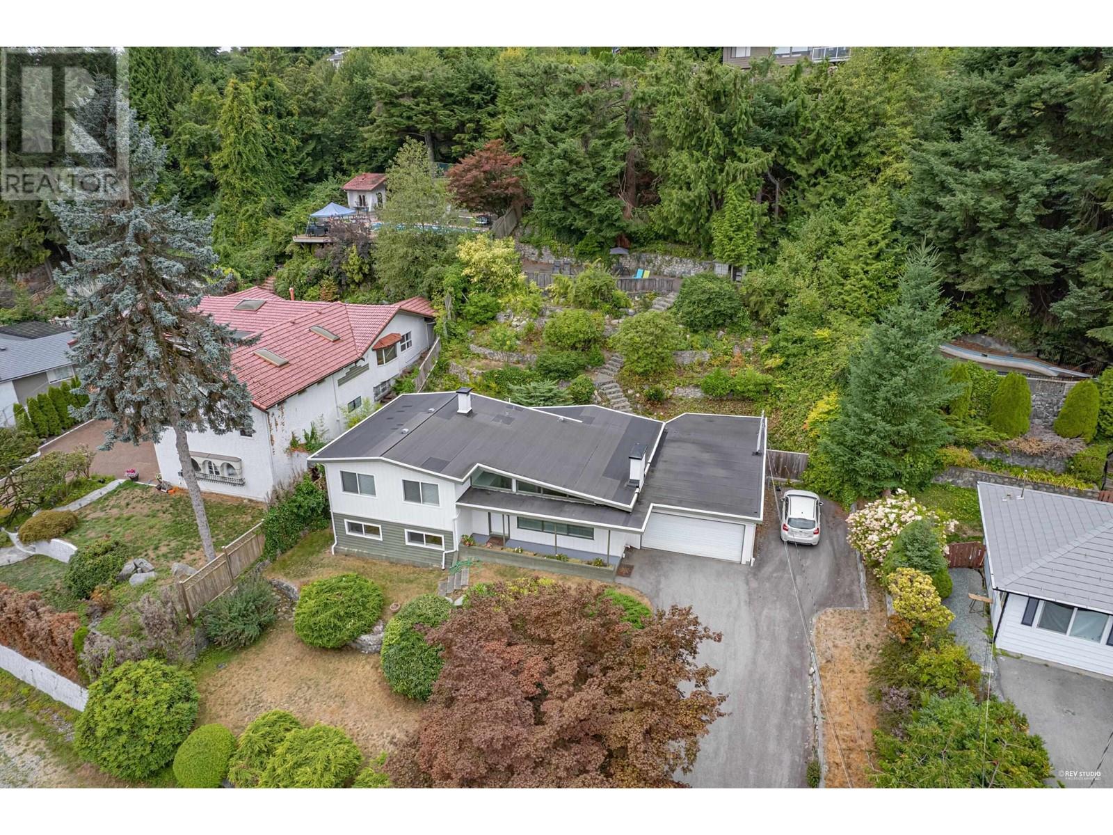 569 St. Giles Road, West Vancouver, British Columbia  V7S 1L7 - Photo 38 - R2879766