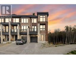 102 BLUE FOREST CRES