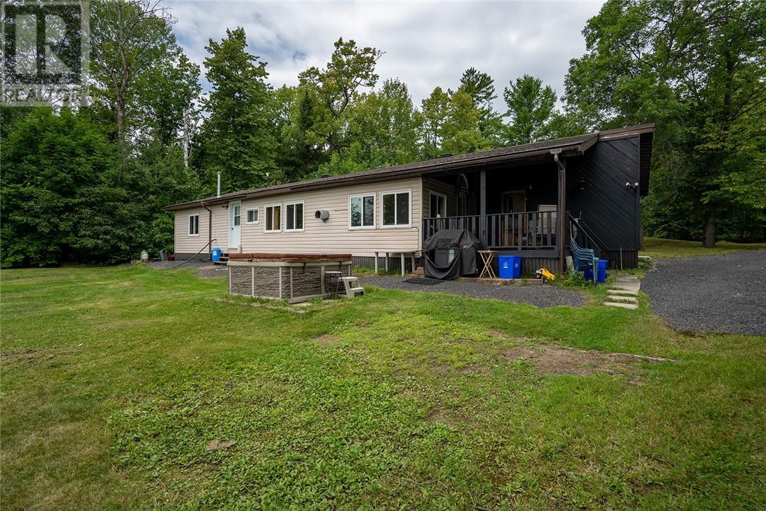 294 Whippoorwill, Alban, Ontario  P0M 1A0 - Photo 22 - 2116488