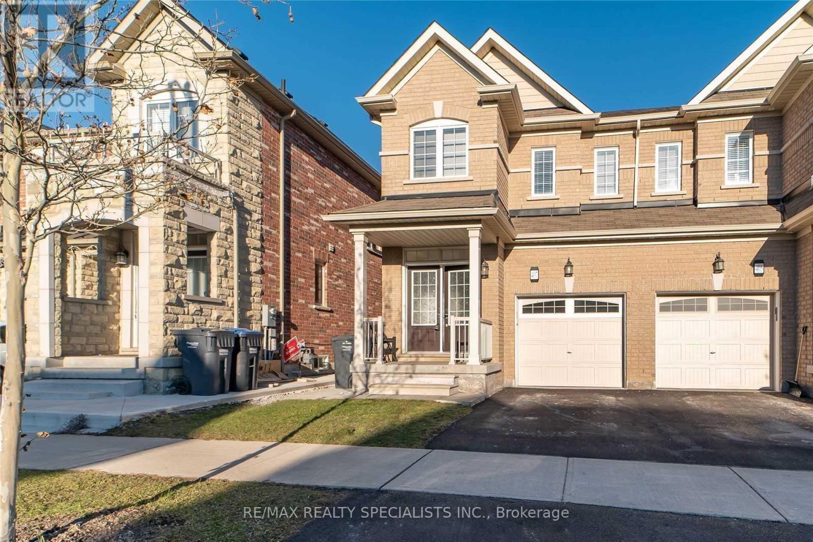 Bsmt - 407 Queen Mary Drive, Brampton, Ontario  L7A 4K6 - Photo 1 - W8312584
