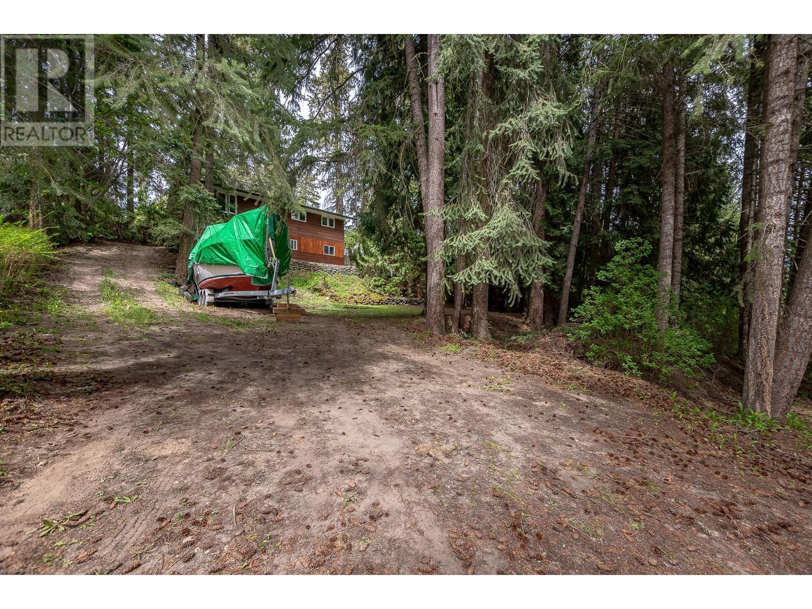 2710 Tranquil Place, Blind Bay, British Columbia  V0E 1H0 - Photo 15 - 10311554