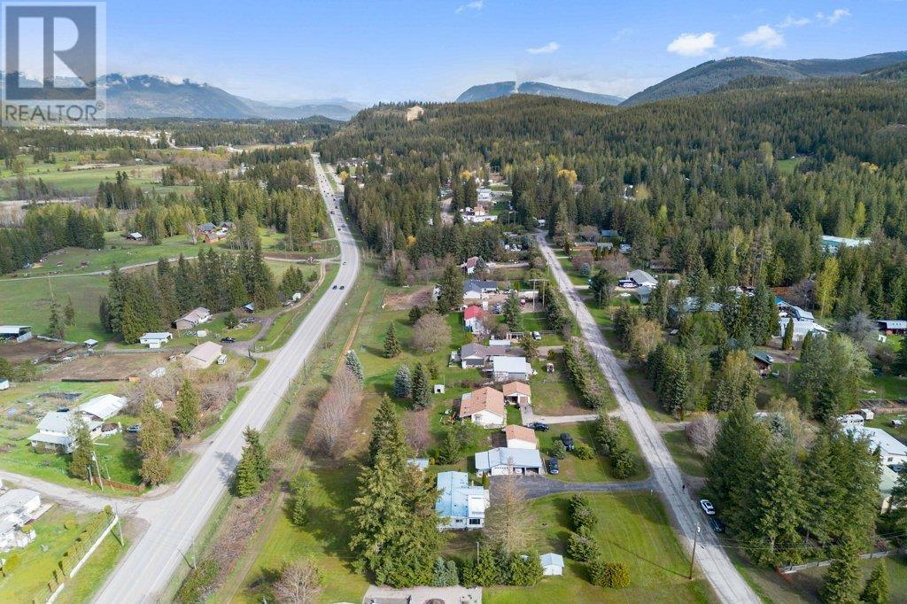 6672 Ranchero Drive, Salmon Arm, British Columbia  V1E 2Y5 - Photo 73 - 10312883